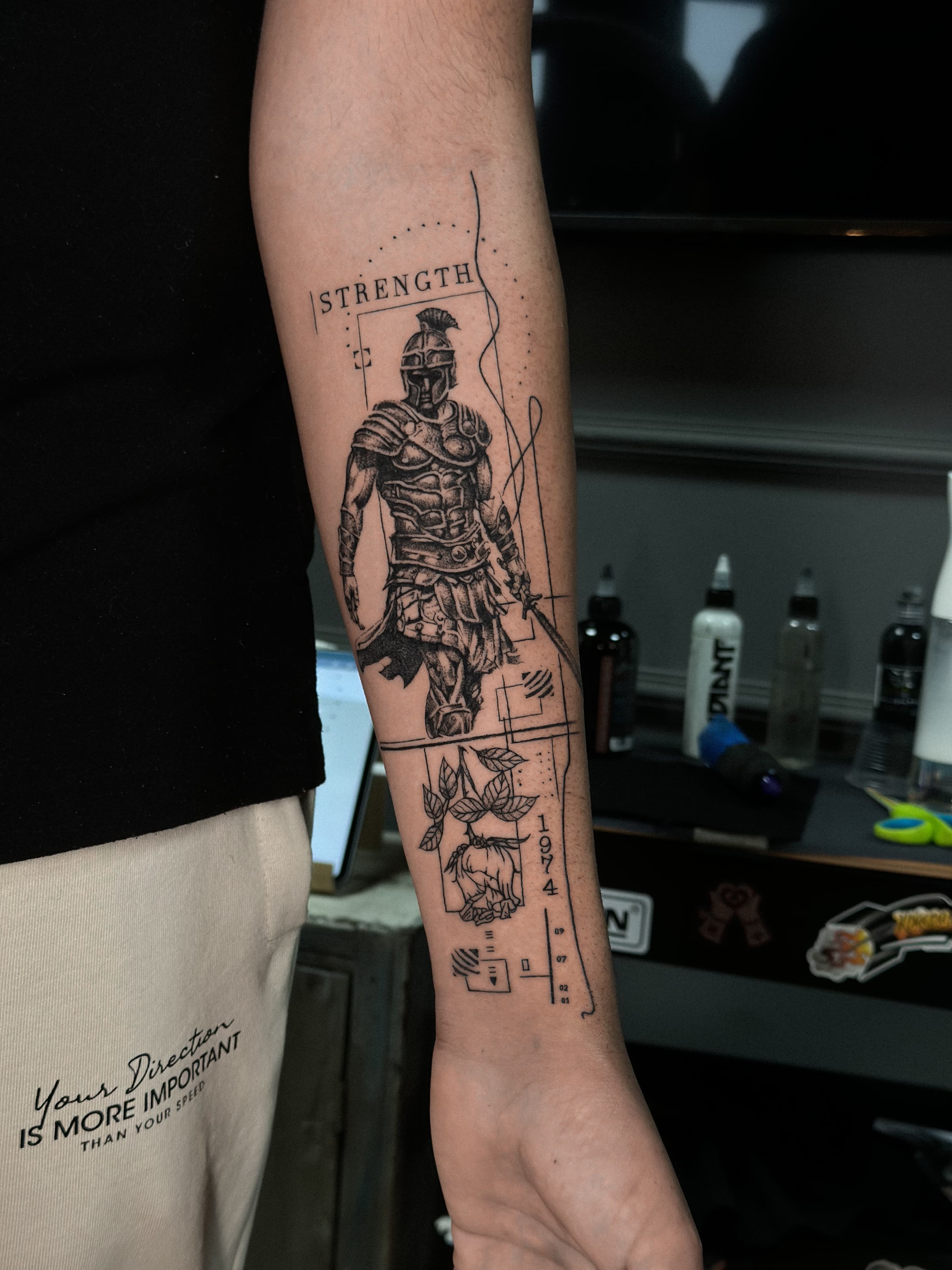 Noir tattoo 7 arka