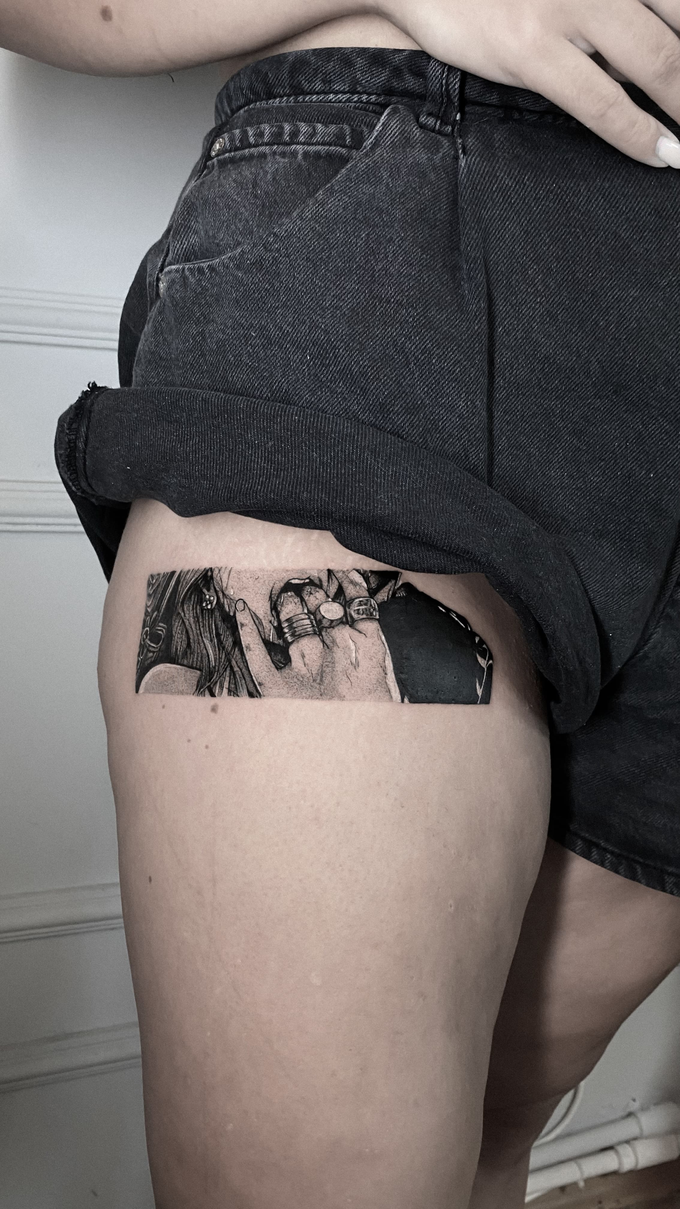 Noir tattoo 1 ön