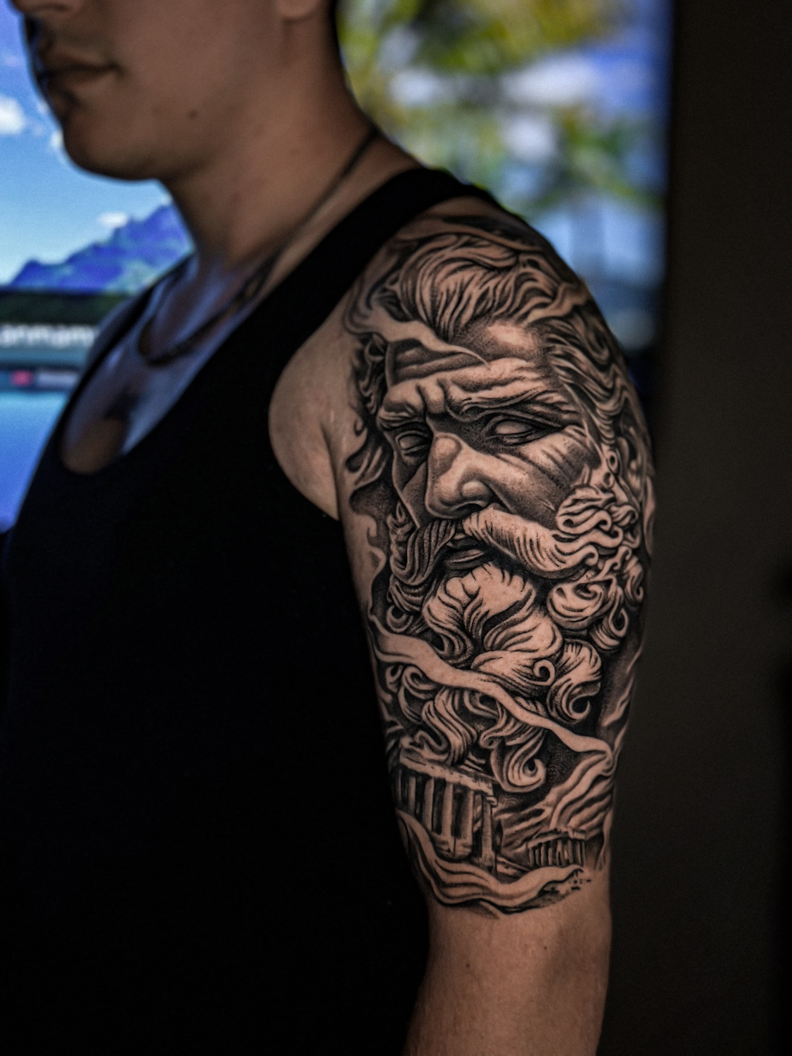 Noir tattoo 8 ön